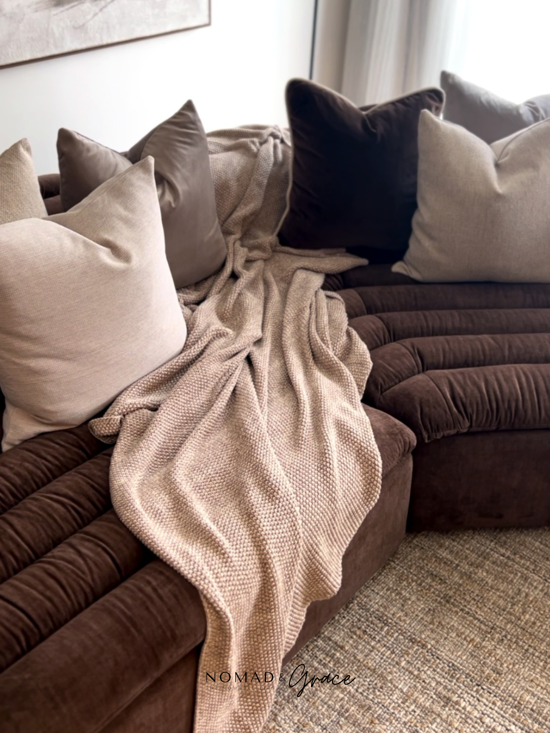 Yatfu (يطفو ) 3 Piece Curved Modular-8