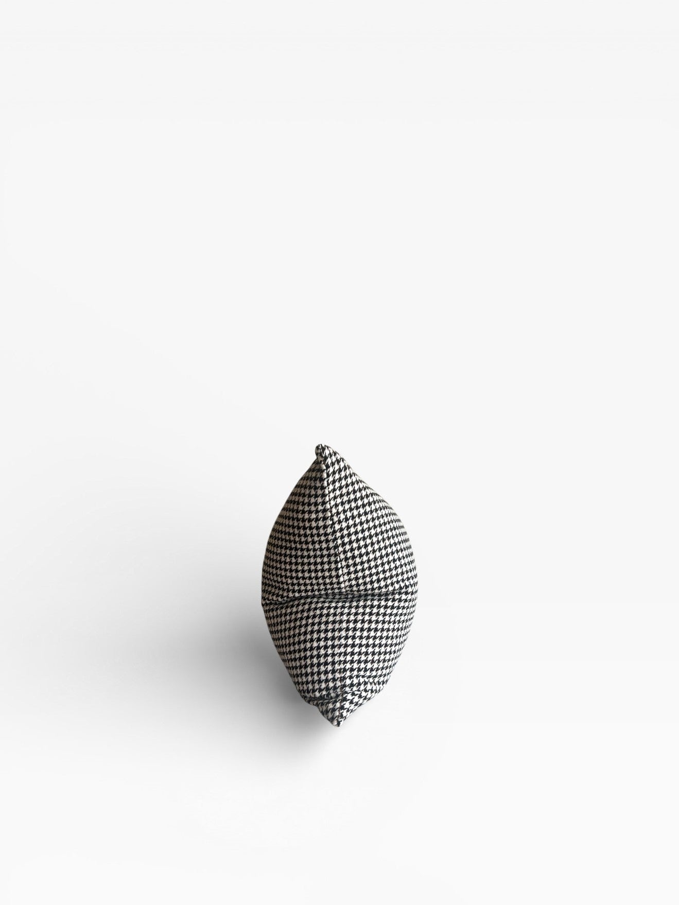 Hadi (هادي) Pillow Cover