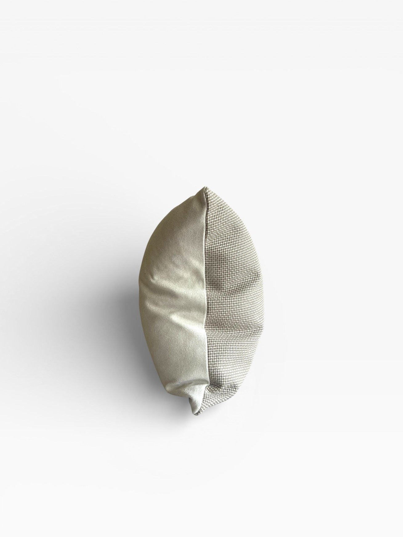Sakin (ساكن) Pillow Cover