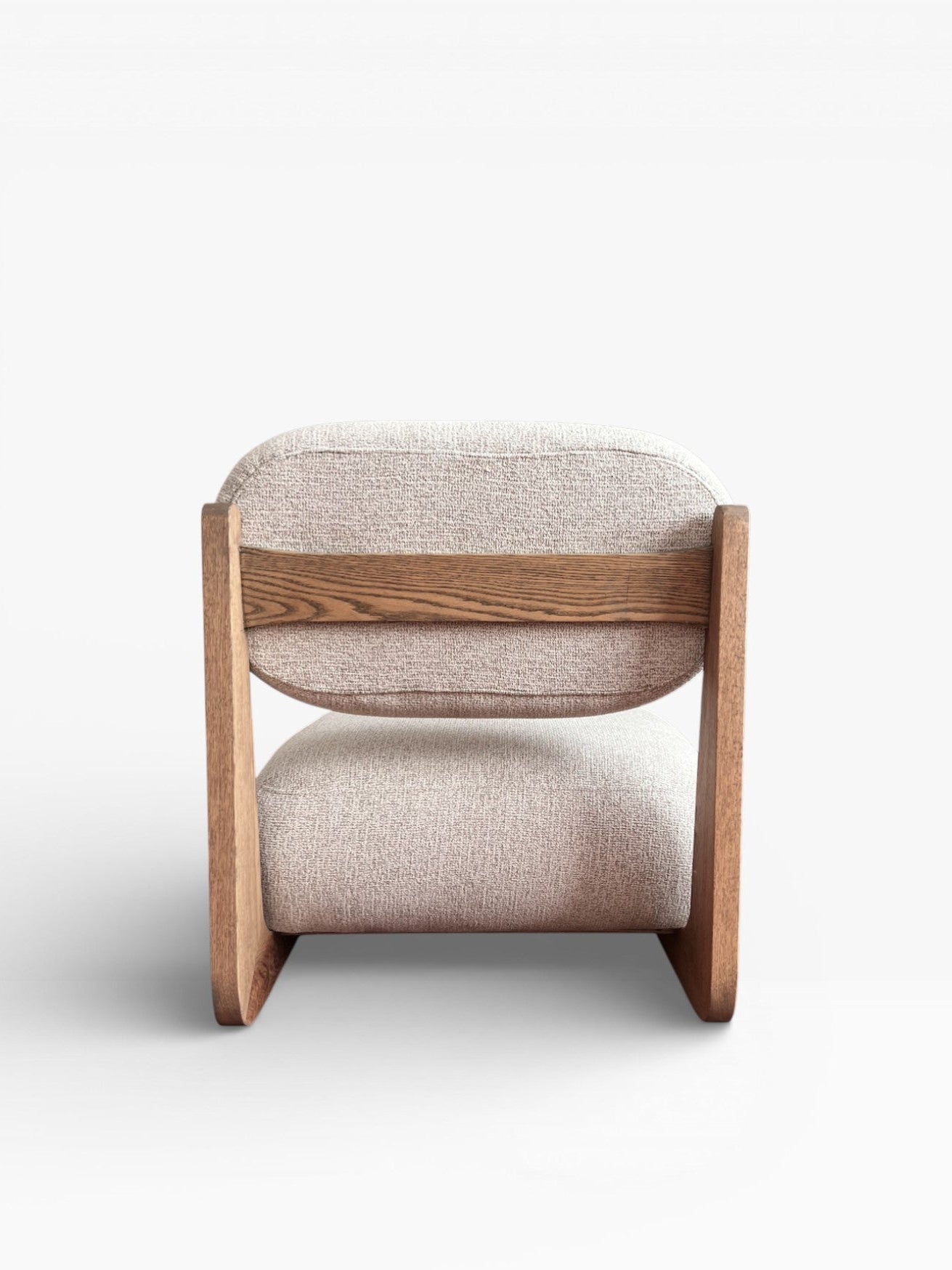Ḥār (حار) Occasional Chair